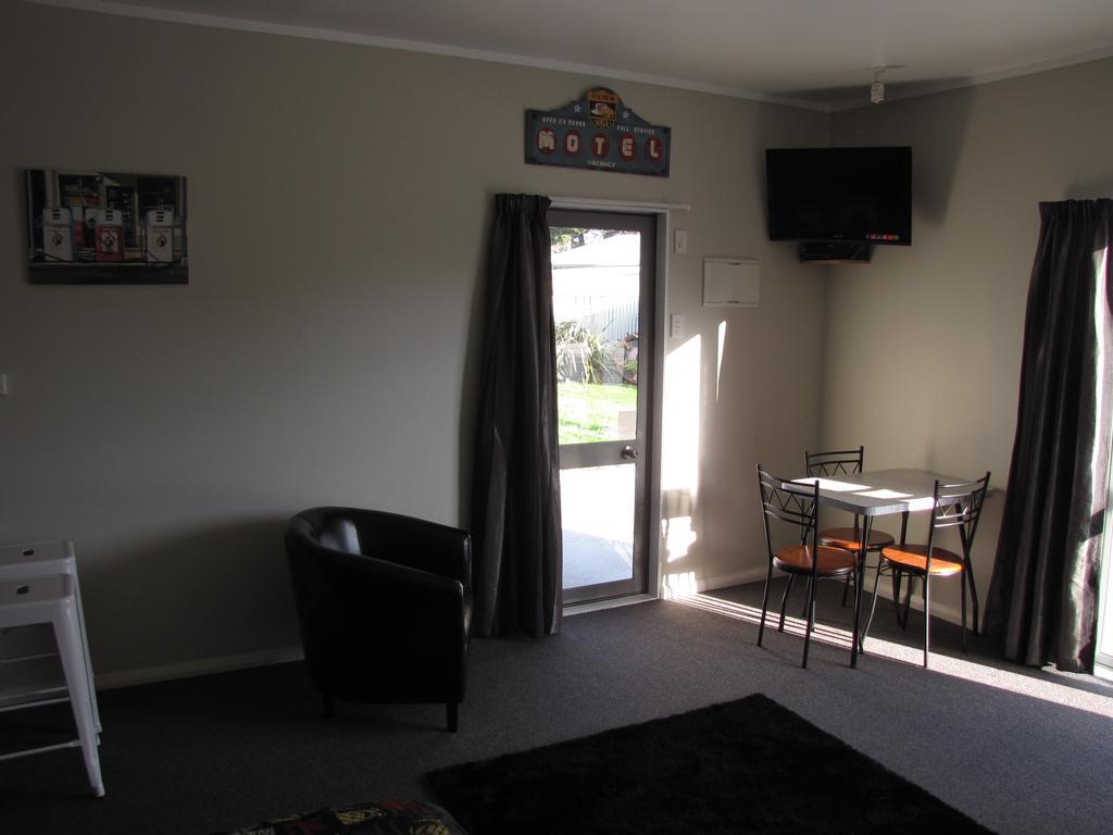 Cruz Inn Featherston Εξωτερικό φωτογραφία
